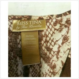 Miss Tina Tops - Sold💋Miss Tina Womens Plus size 3X stretch blouse Miss Tina Tops - Sold💋Miss Tina Womens Plus size 3X stretch blouse